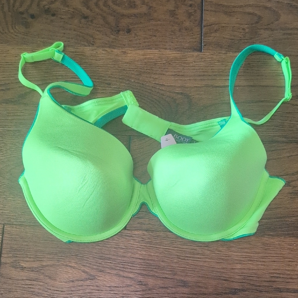 Victoria's Secret Green Underwire Bra Intimates